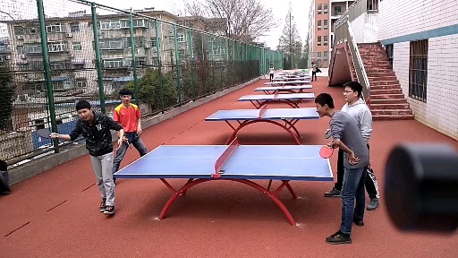 【校园乒乓】高中学校简陋的室外乒乓球台