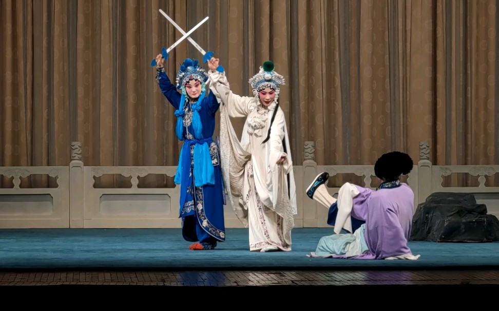 《白蛇传·断桥》 杨晓阳 山东省京剧院