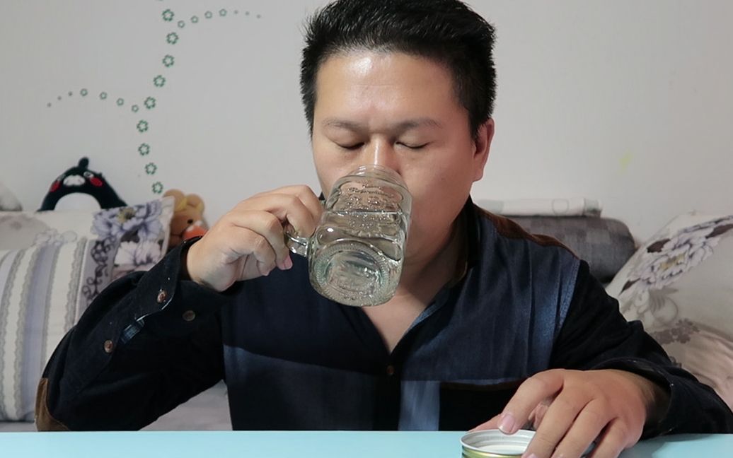 我怎么觉得在喝肥皂水_哔哩哔哩 (゜-゜)つロ 干杯~-bilibili