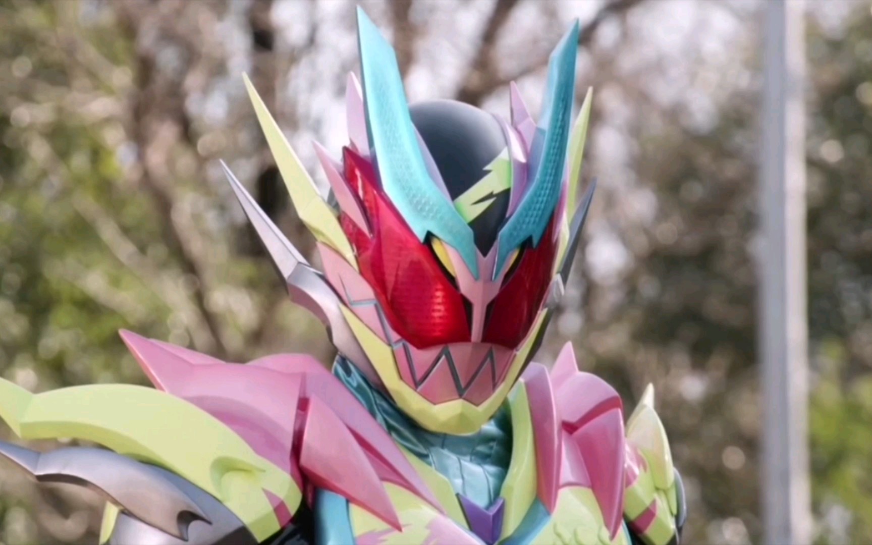 假面骑士revice28集:风雷形态霸气登场,暴打奥提卡基夫雕像融和体!