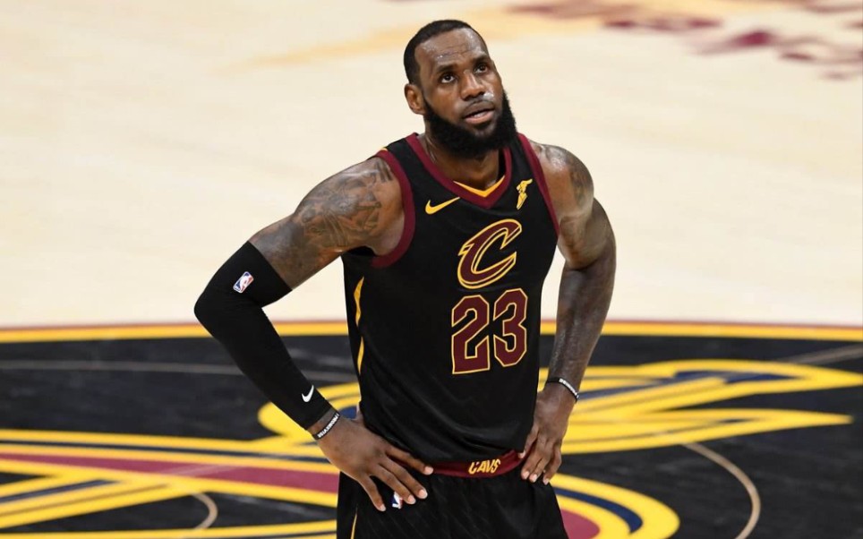 勒布朗·詹姆斯【骑士队,热火队,骑士队,湖人队——现役湖人队】