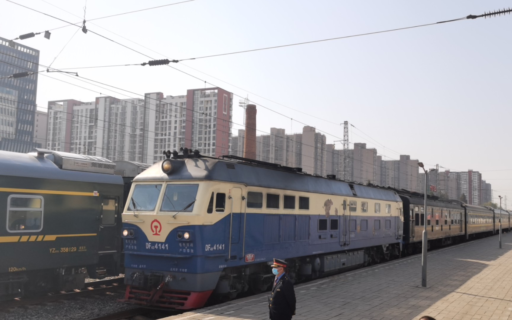 京承线6419待避k7711会车k1455顺义站三车交汇