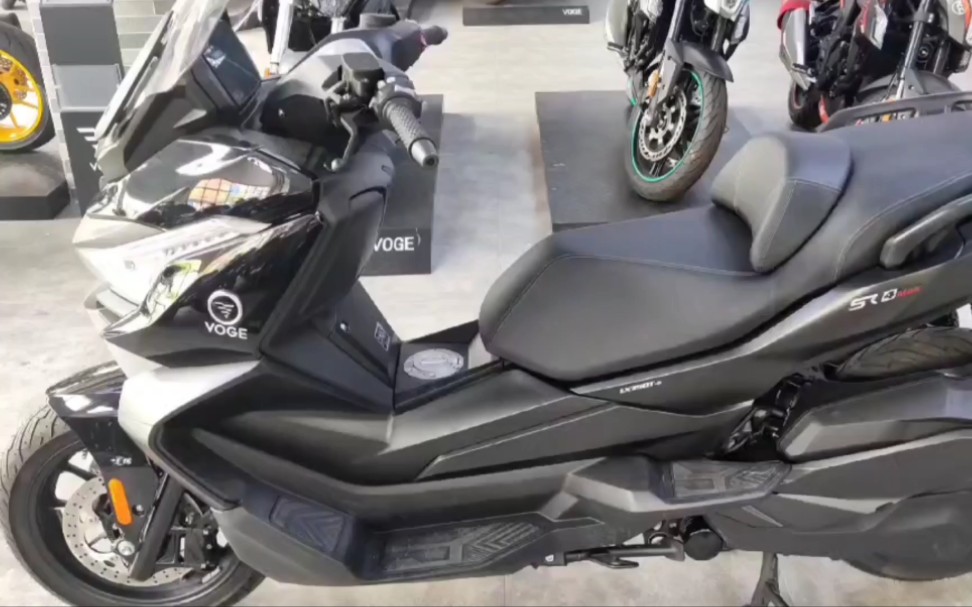 隆鑫无极sr4max大踏板静态测评,特别