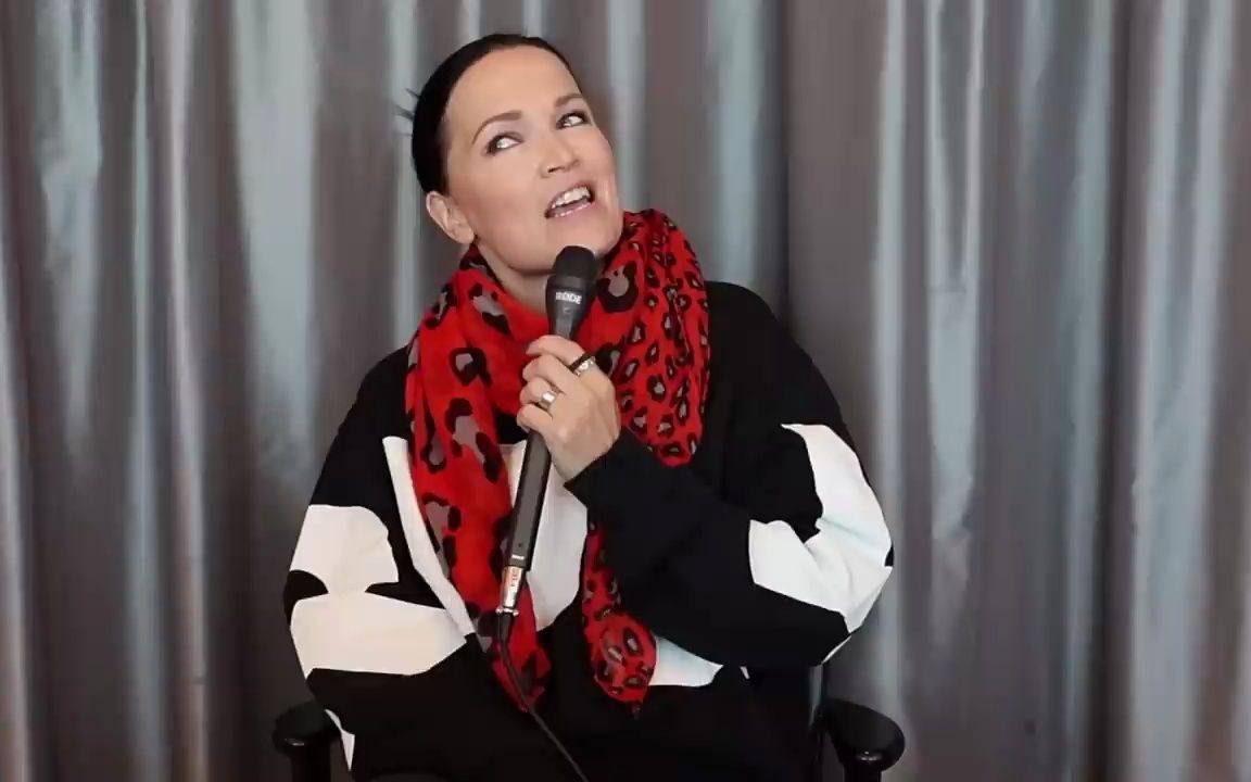 【夜愿乐队】我作为金属女主唱的故事 - tarja turunen