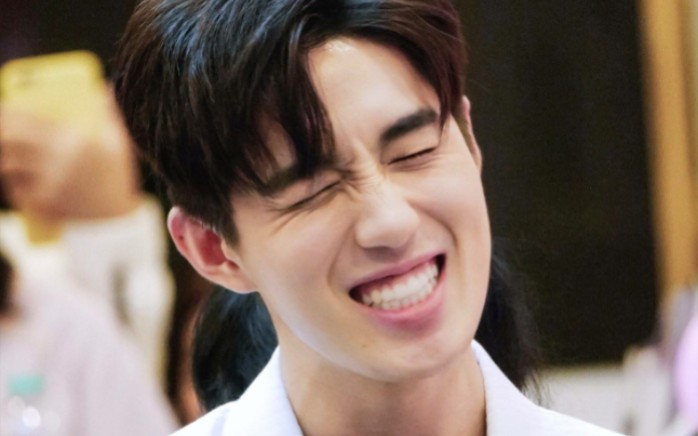 【thanapob_lee】大家都要天天开心快乐呀!