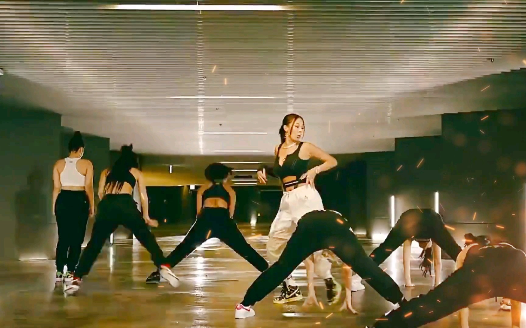 [jennie solo个人舞台] jessi的舞蹈太有魅力了99