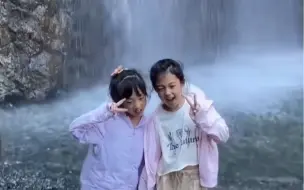 下载视频: 小泡芙vlog之新疆旅行，请姨姨们看彩虹！