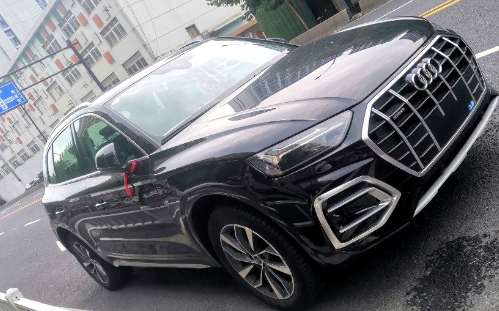 21款奥迪q5l致雅款上路半个月真香