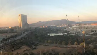 JS预科-JS杨辉三角形案例实现+脚本编程概念讲解