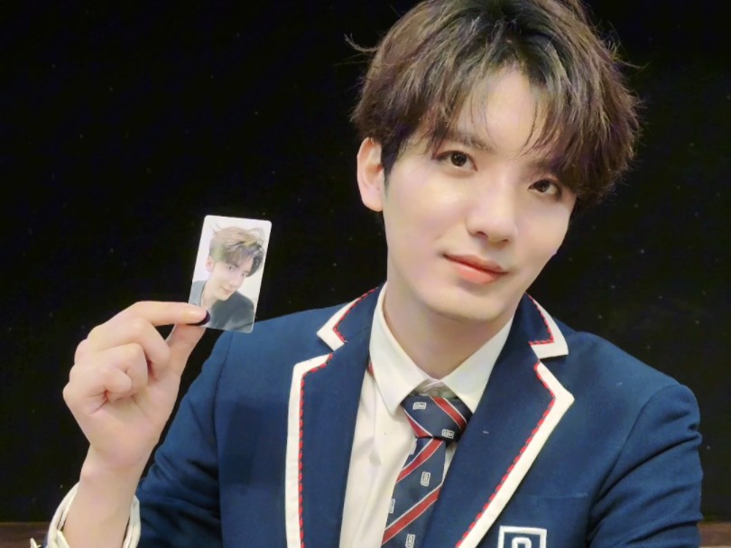 【谷蓝帝】屏幕里的人出现在眼前·20240727 上海巡演签售