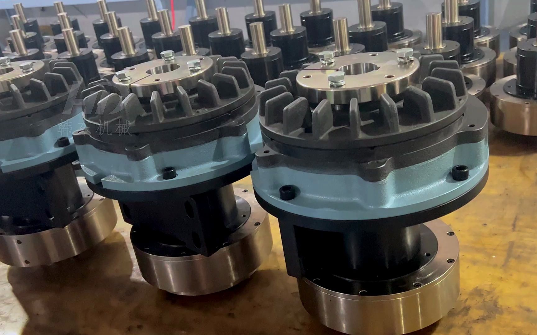 气动制动器加外气动卡盘的张力控制组合!_韩东机械