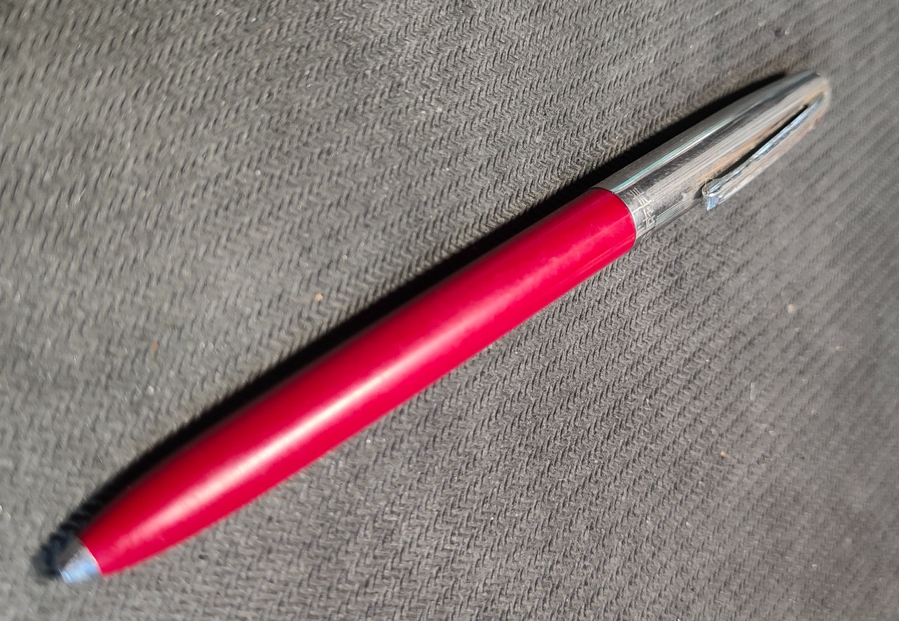 丰华双色圆珠笔