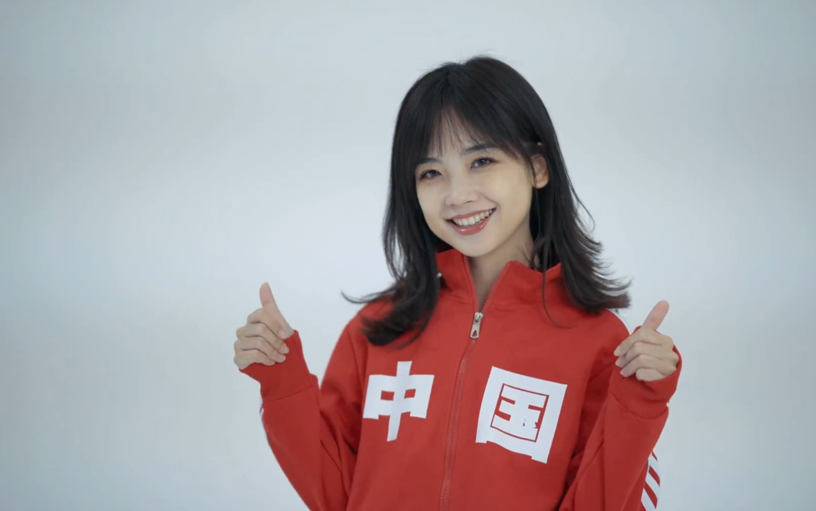 「王冰冰」元气森林探访预告 | ps:最好用的表情包