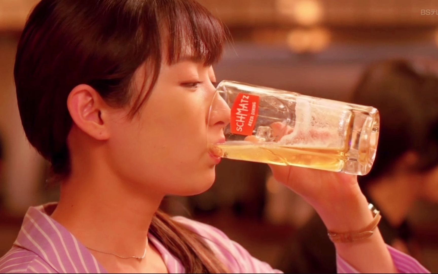 《和歌子酒》天生嗜酒,今夜也在寻找着,女人的独酌!