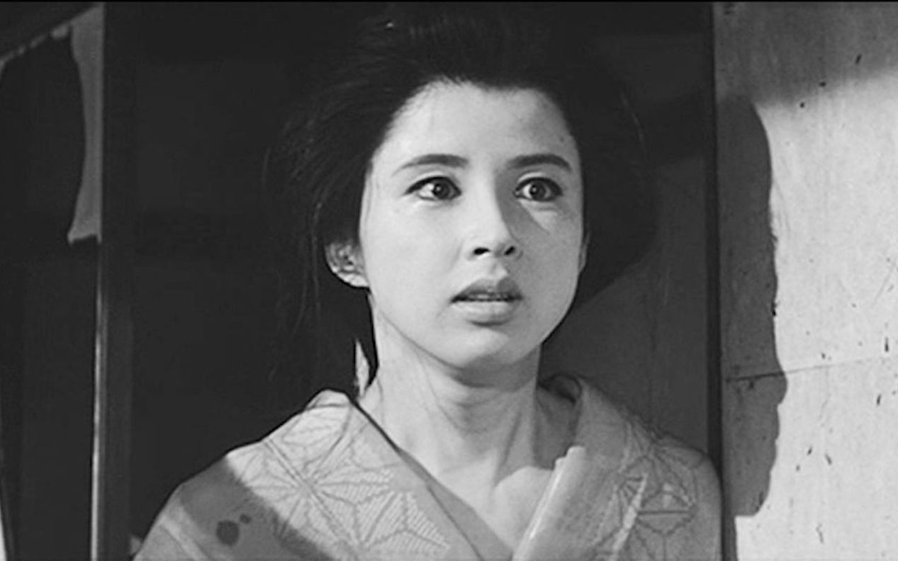 八千草薰与市川雷藏经典武士片在一个残酷虚伪的世界上做一个好人太难