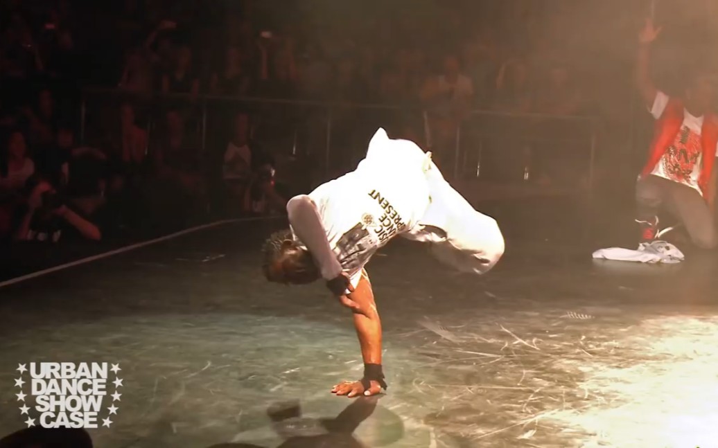 [图]「经典Battle」超炸，力王封神战！bboy junior vs bboy neguin！