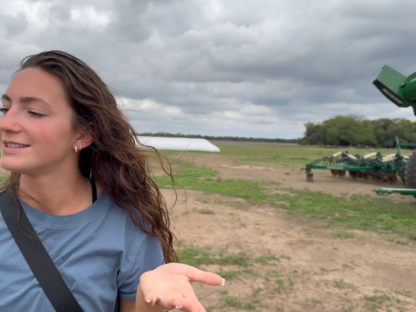 [图]我见过的最大的农场！The Biggest Farm I’ve Ever Seen! （英文）