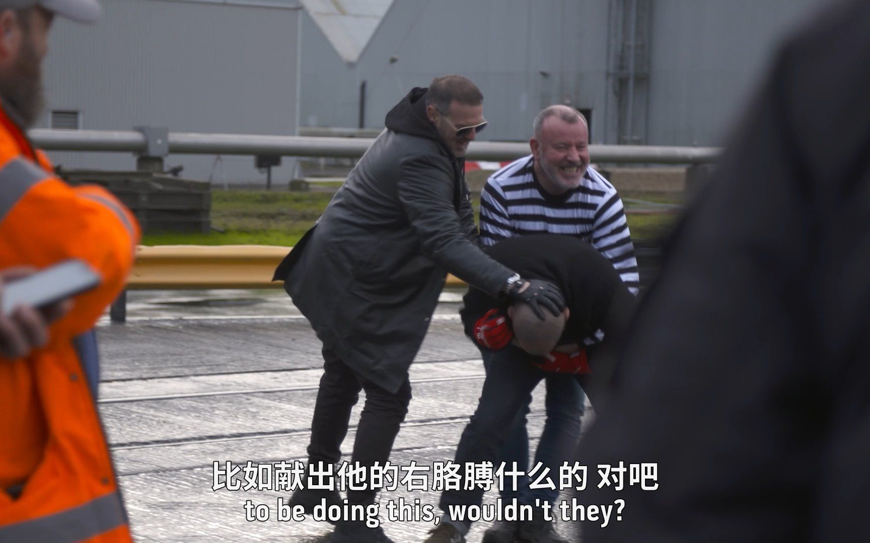 [图]【Top Gear】第32季巅峰幕后：警匪追逐赛拍摄花絮