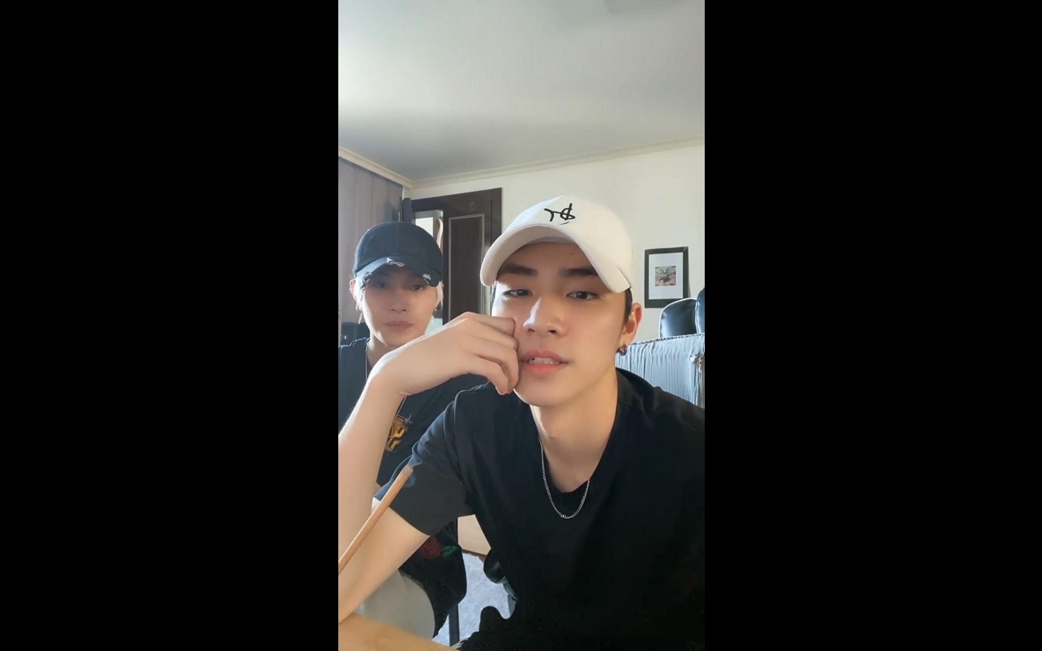 【nct中文首站】210818 威神v 肖俊 一直播 (feat.刘扬扬)