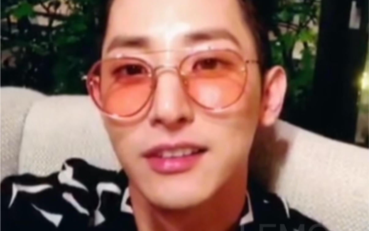 #李洙赫 #leesoohyuk #做梦素材 撒谎说自己不舒服在家,其实背着他,偷偷跟闺蜜去酒吧蹦迪,被现场抓包的你……𐟘ˆ𐟘ˆ𐟘ˆ哔哩哔哩bilibili