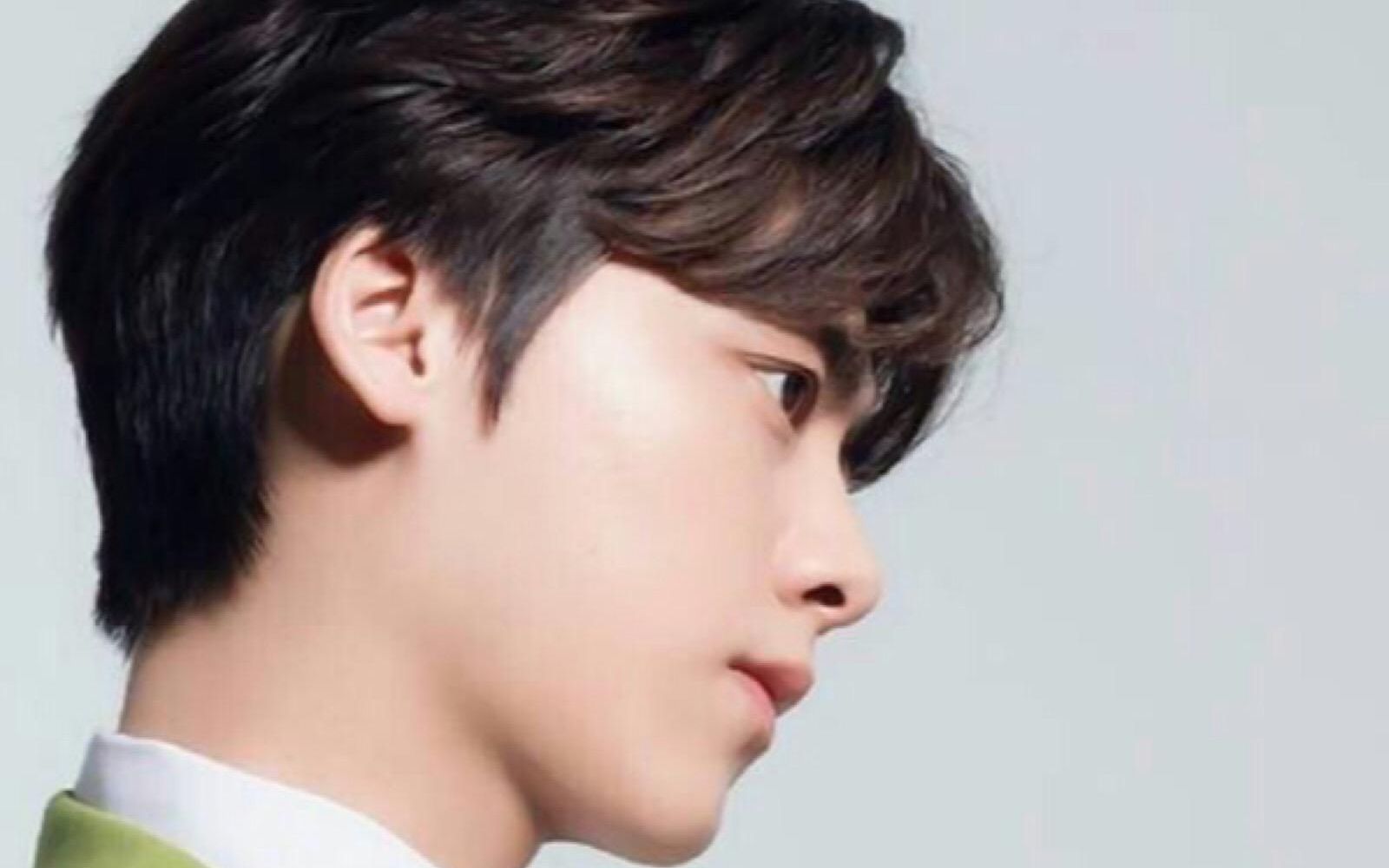 李易峰是在这个门口打的耳洞吗耳朵疼了心就没有那么疼了