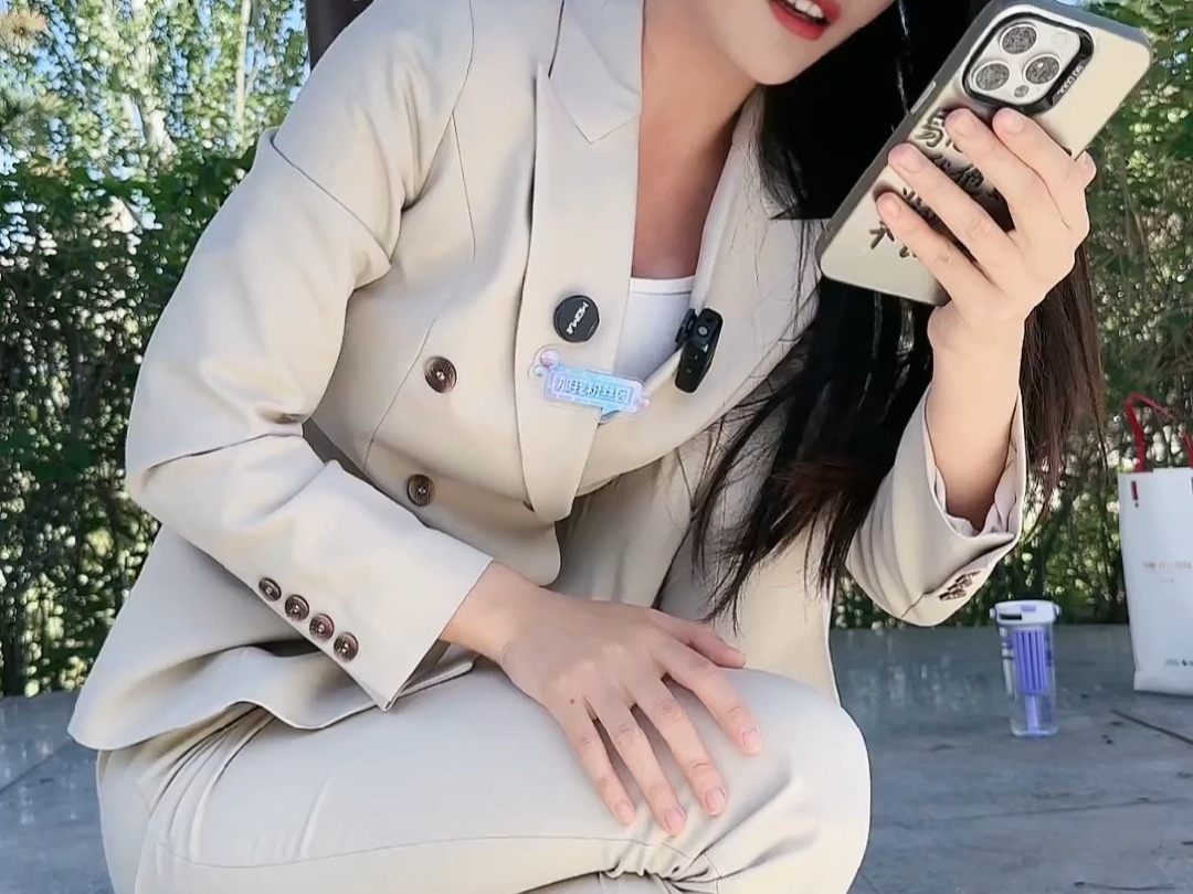 抖音小乔小乔20240612