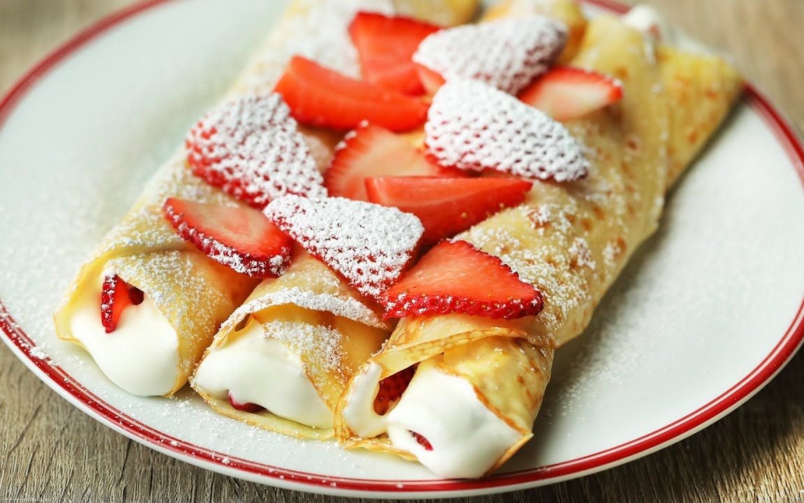 【tasty】90秒学会做草莓奶油可丽饼