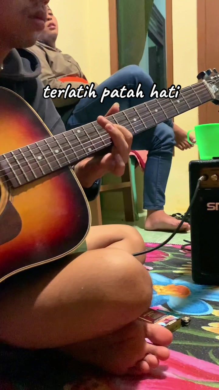 terlatihpatahhati #therainterlatihpatahhati #封面