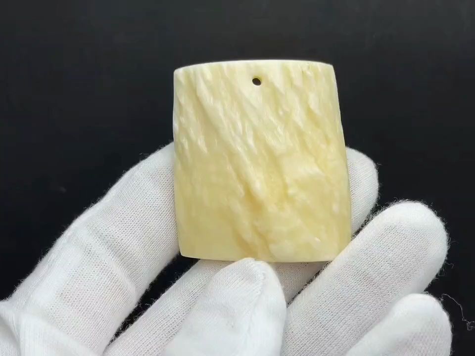 独角鲸牙:独角纯皮无事牌,纯正老牙根芝士皮,一点肉都不带