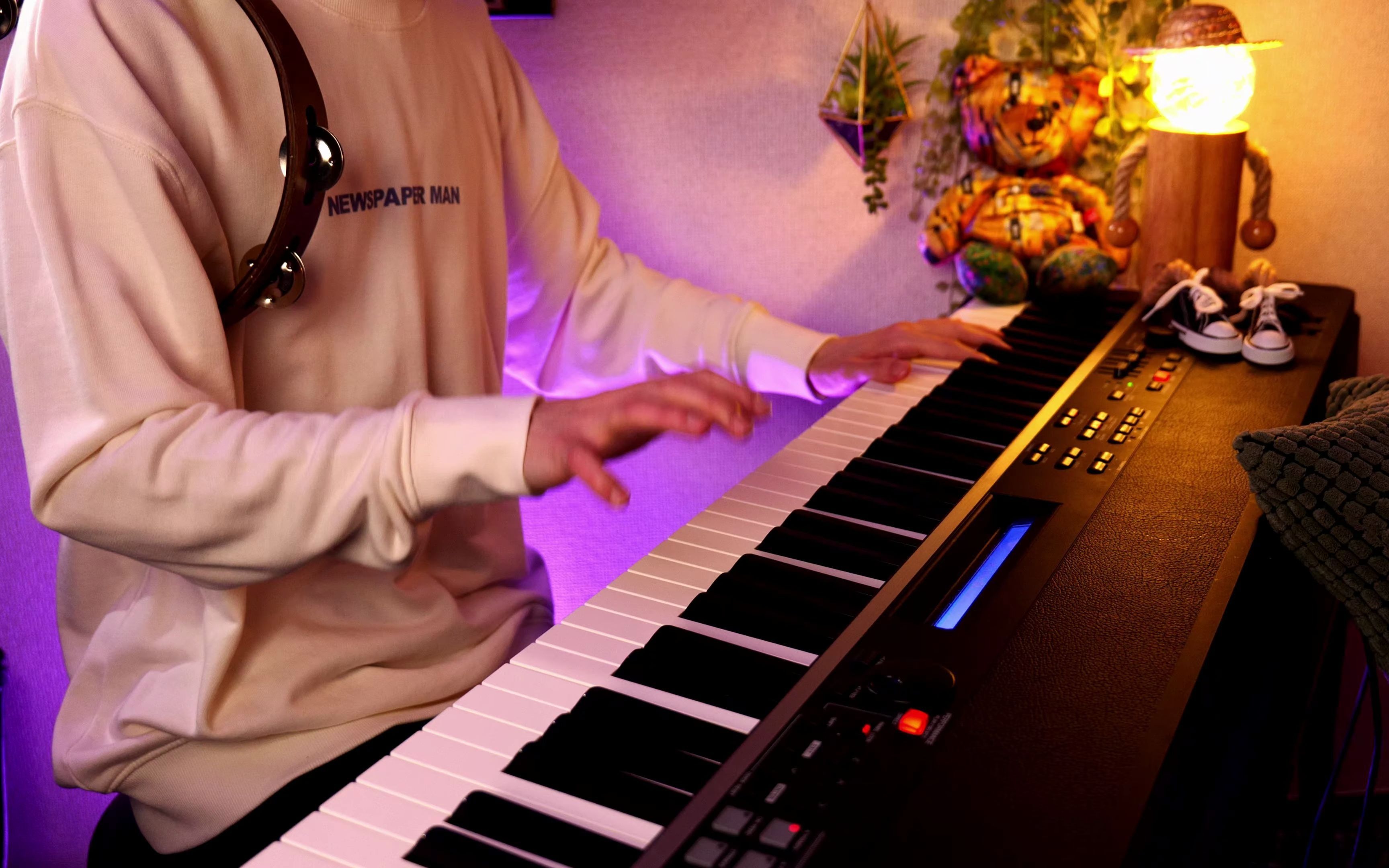 高尾奏之介-タンバリンとピアノでセルフ誕生日会