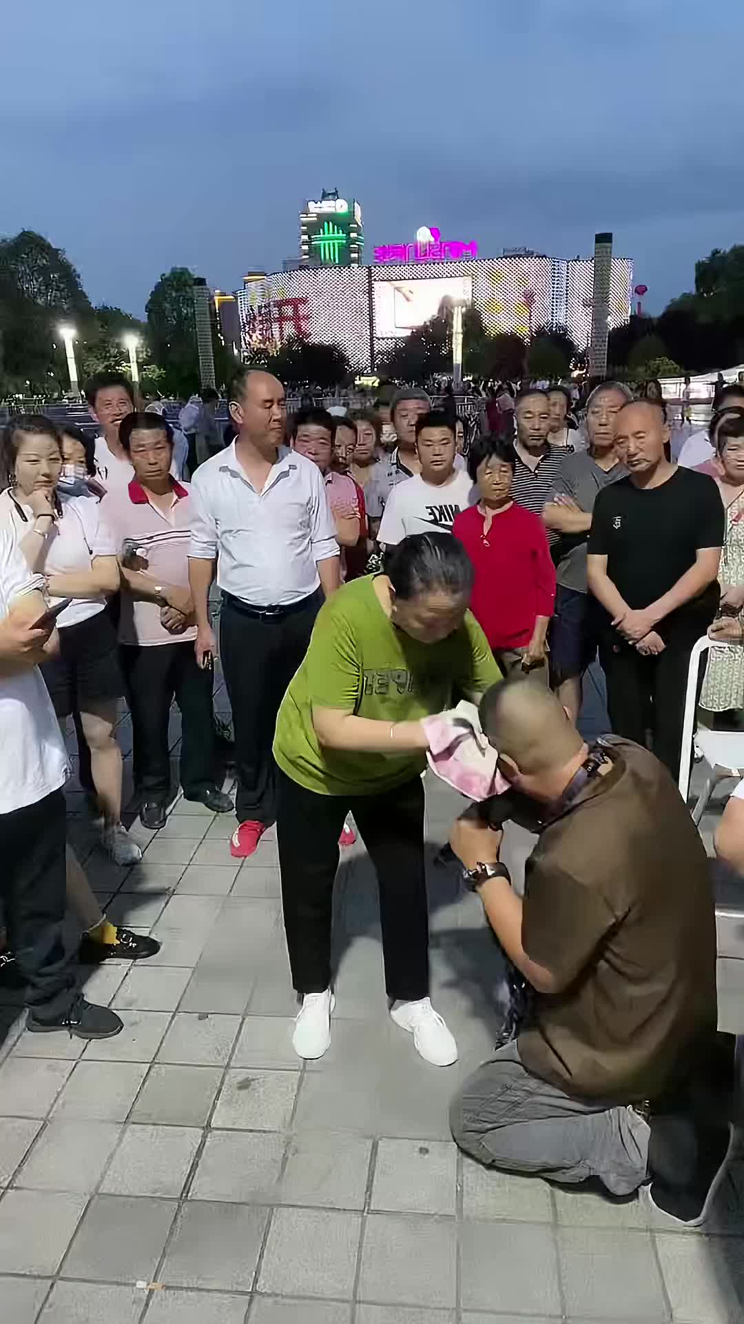 直播高光唱歌真人真唱dou小助手百姓大舞台想唱你就来一首唱哭