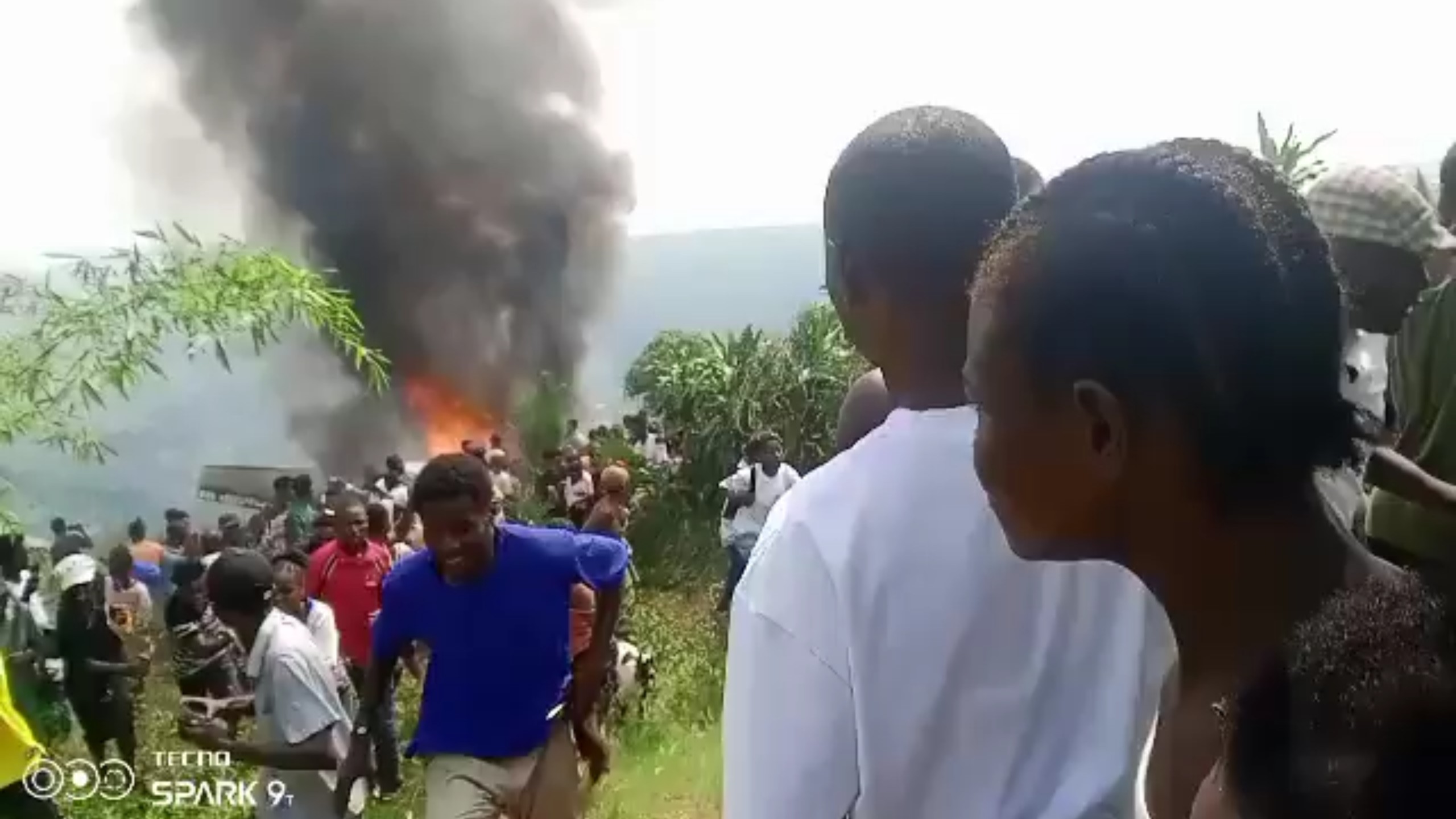 突发!刚果金一架飞机坠毁!至少17人死亡