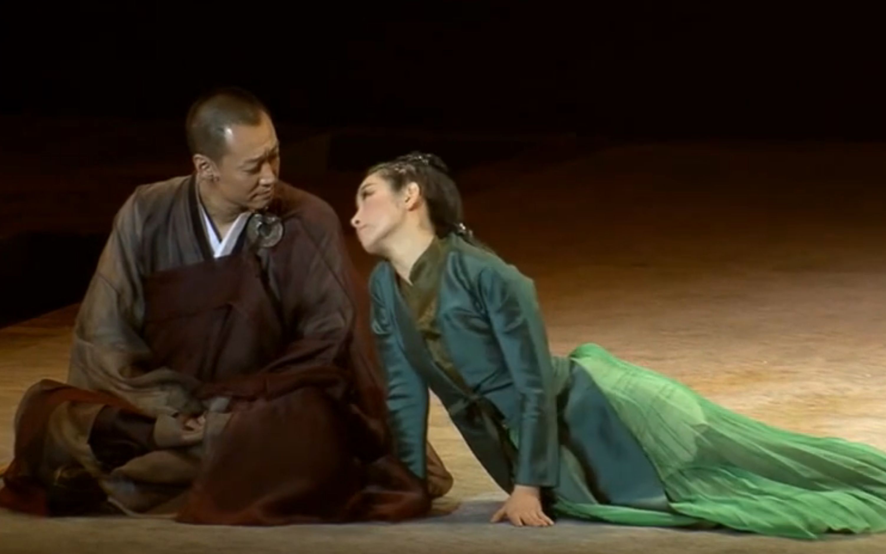 【手打字幕】话剧《青蛇》:谢幕(音量已修正)