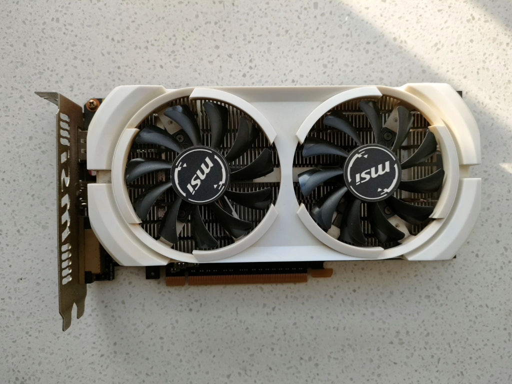 出一张微星gtx950