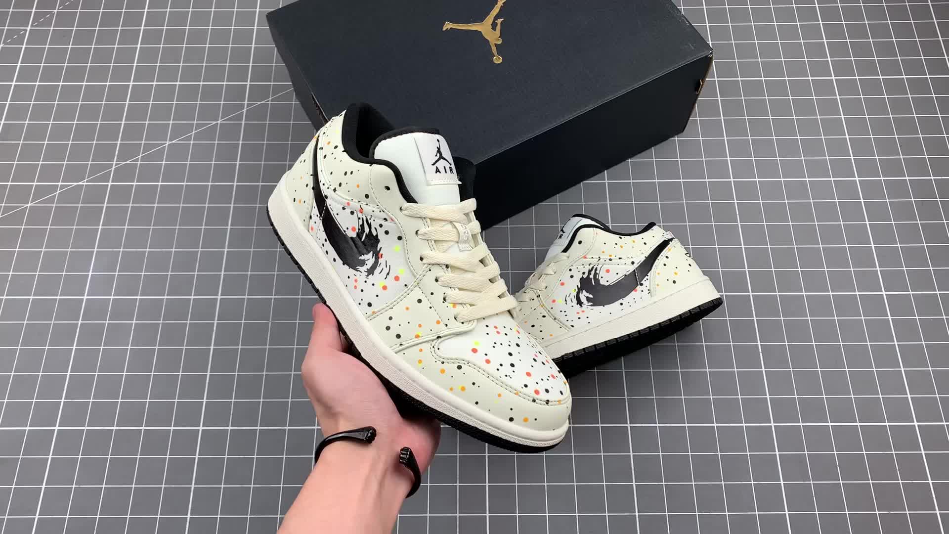 airjordan1low水彩泼墨aj1乔1低帮休闲板鞋同官方配色mtrc