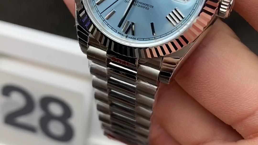 高仿卡地亚陀飞轮手表价格多少钱,高仿卡地亚机械手表一般多少钱