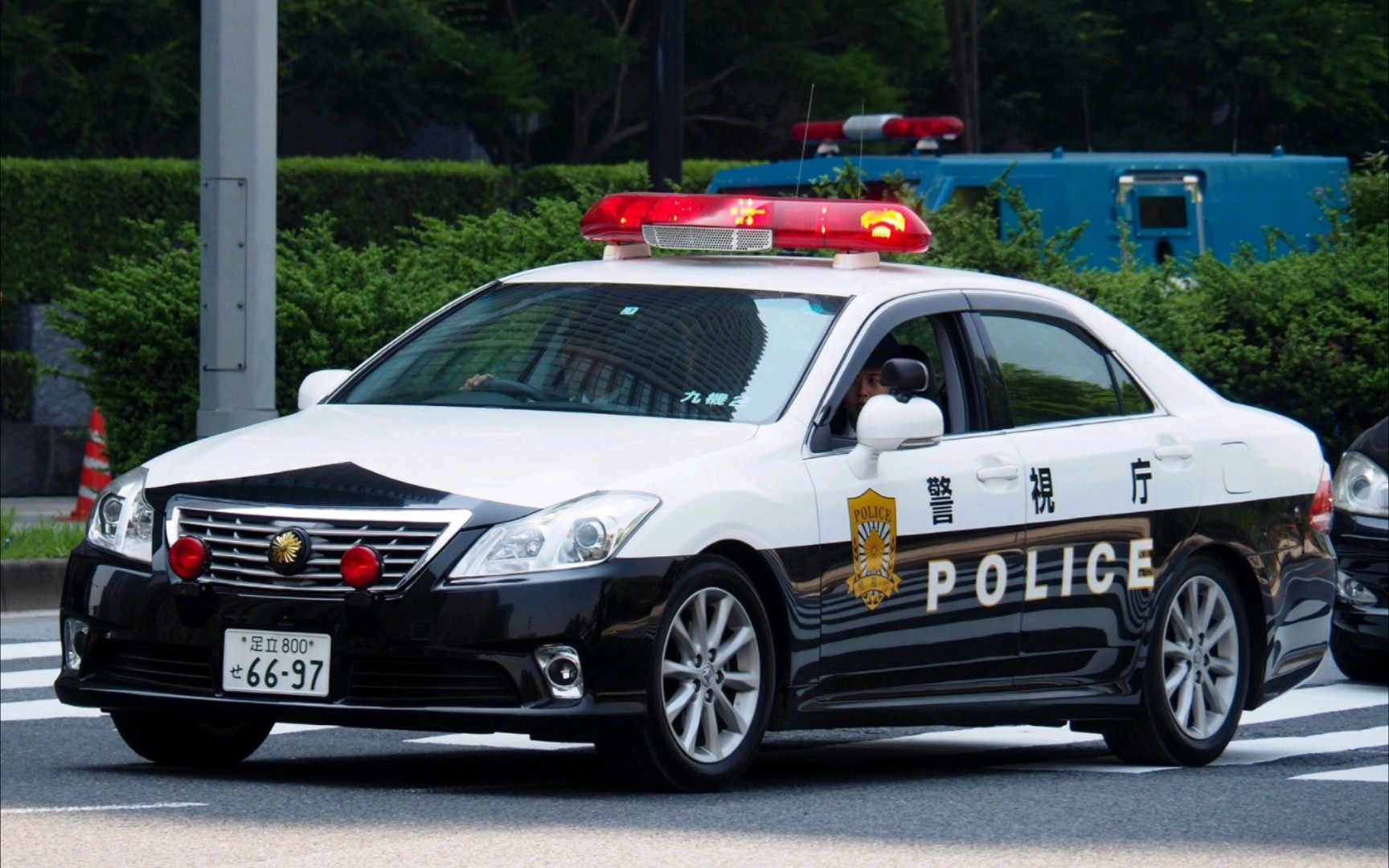 [图]【Car Parking】日本东京警视厅警车涂装展示