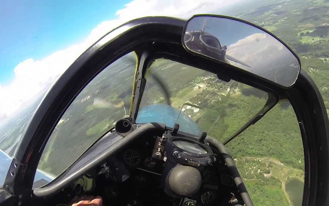 【弹幕字幕】如何驾驶真实的p-51野马战斗机 座舱视角 ② 起飞-滞空