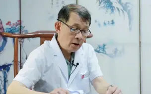 Скачать видео: 舌边有齿痕的朋友们，这个视频会对你们有帮助