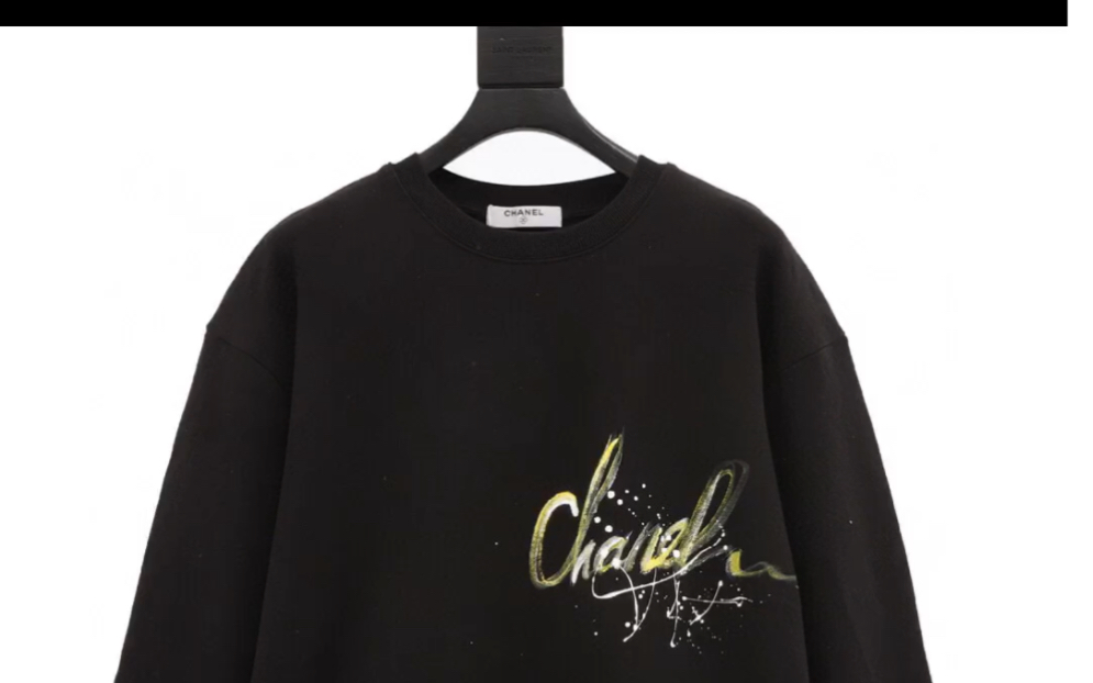 说一下原单chanel香奈儿色彩手绘圆领卫衣