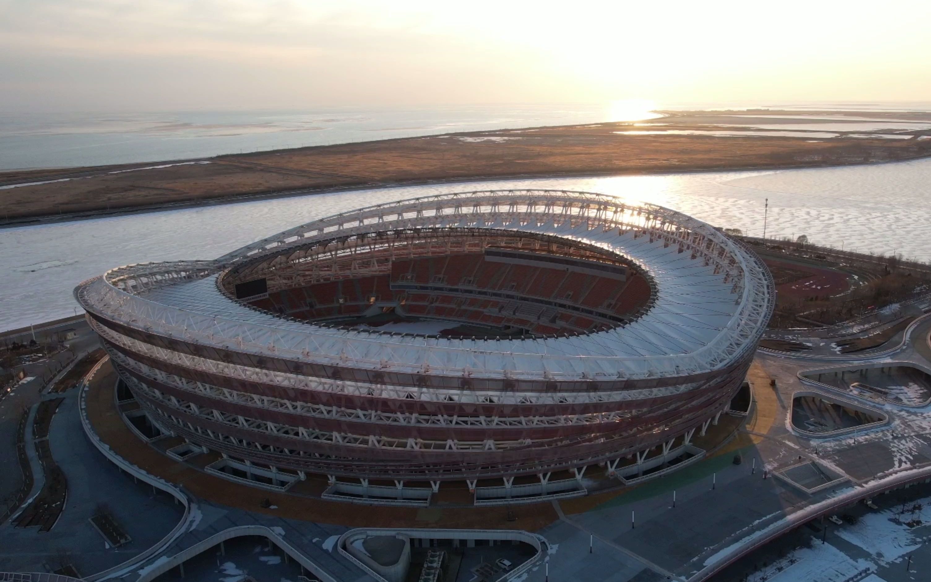 盘锦红海滩体育中心航拍