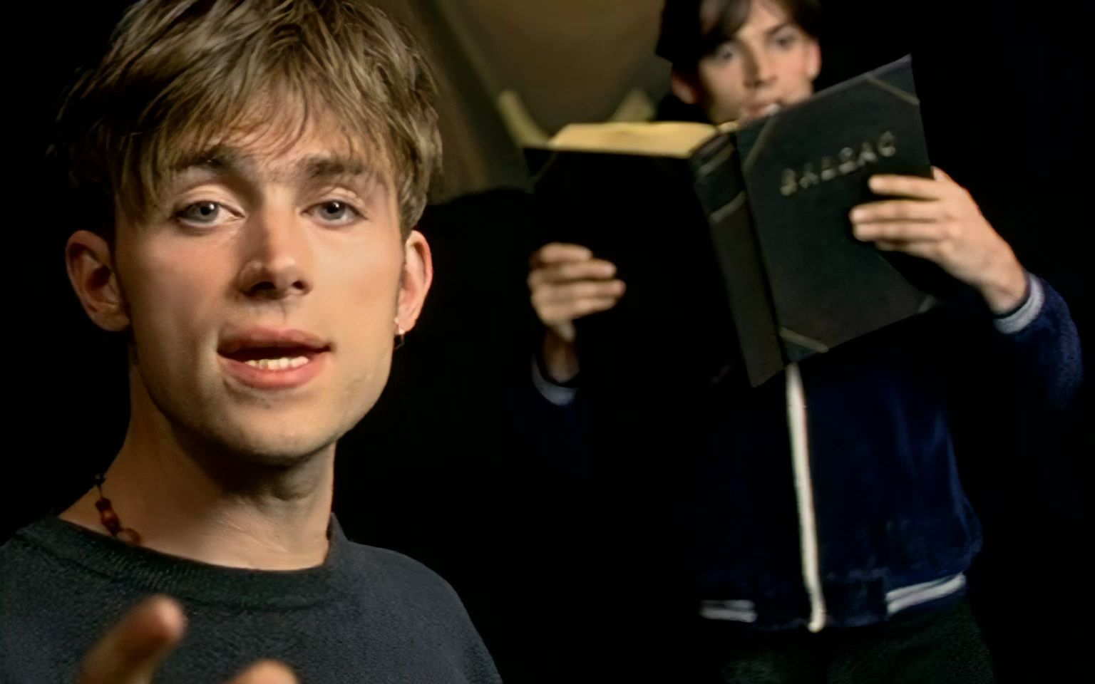 【Blur】Country House【1080P Official MV】
