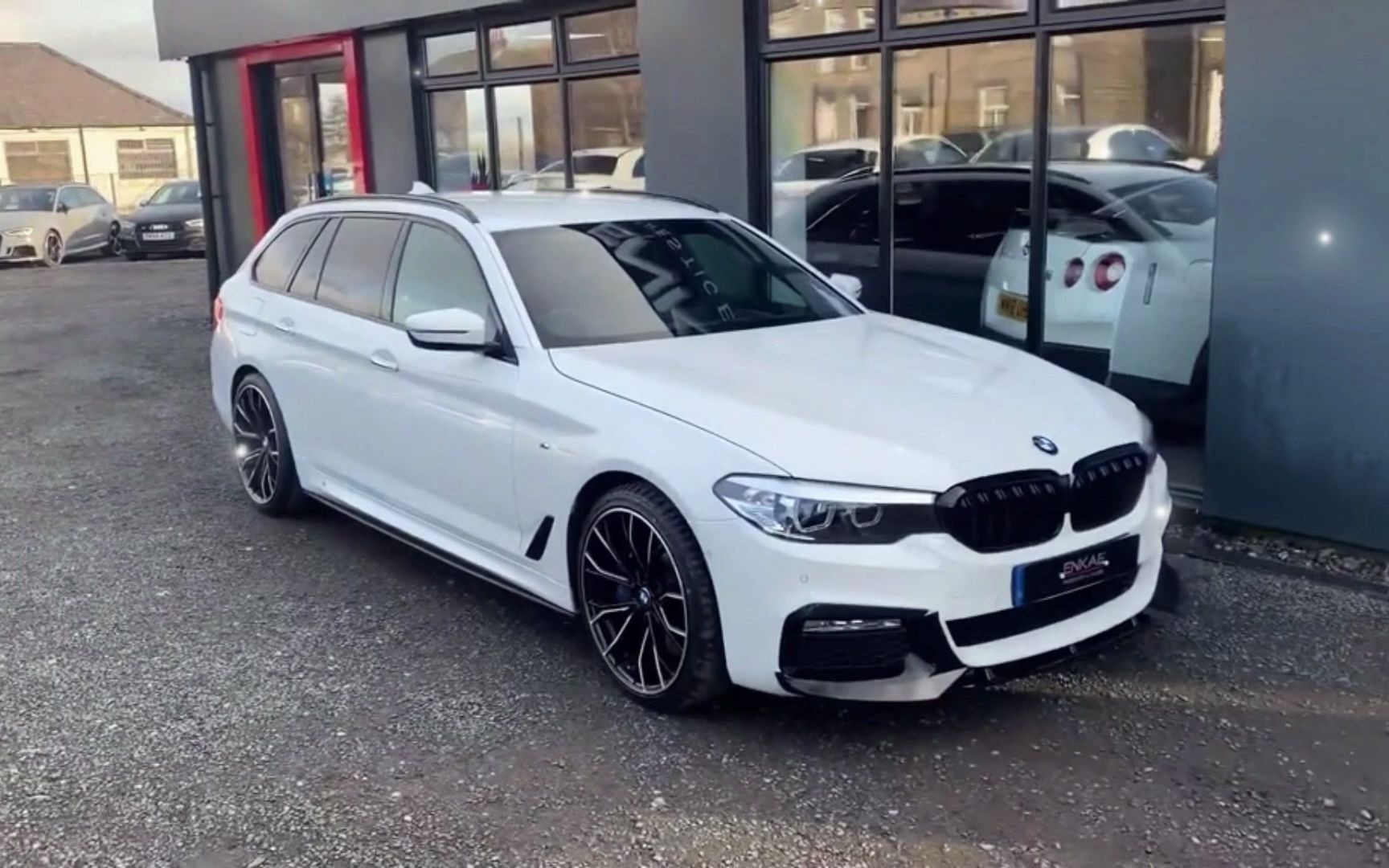 宝马5系540i旅行版 3.0t 340马力l6 百公里加速5.