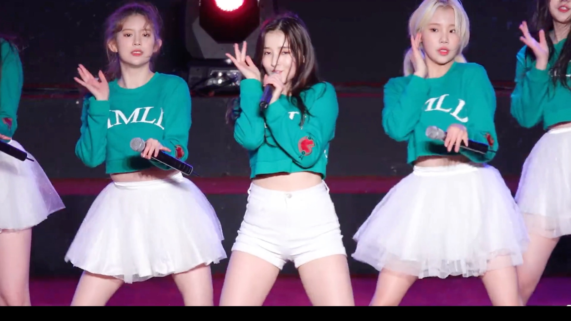 4k高清 bboom bboom现场 momoland女团舞