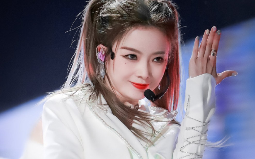 硬糖少女303陈卓璇双马尾炸裂现场这才是女团绝