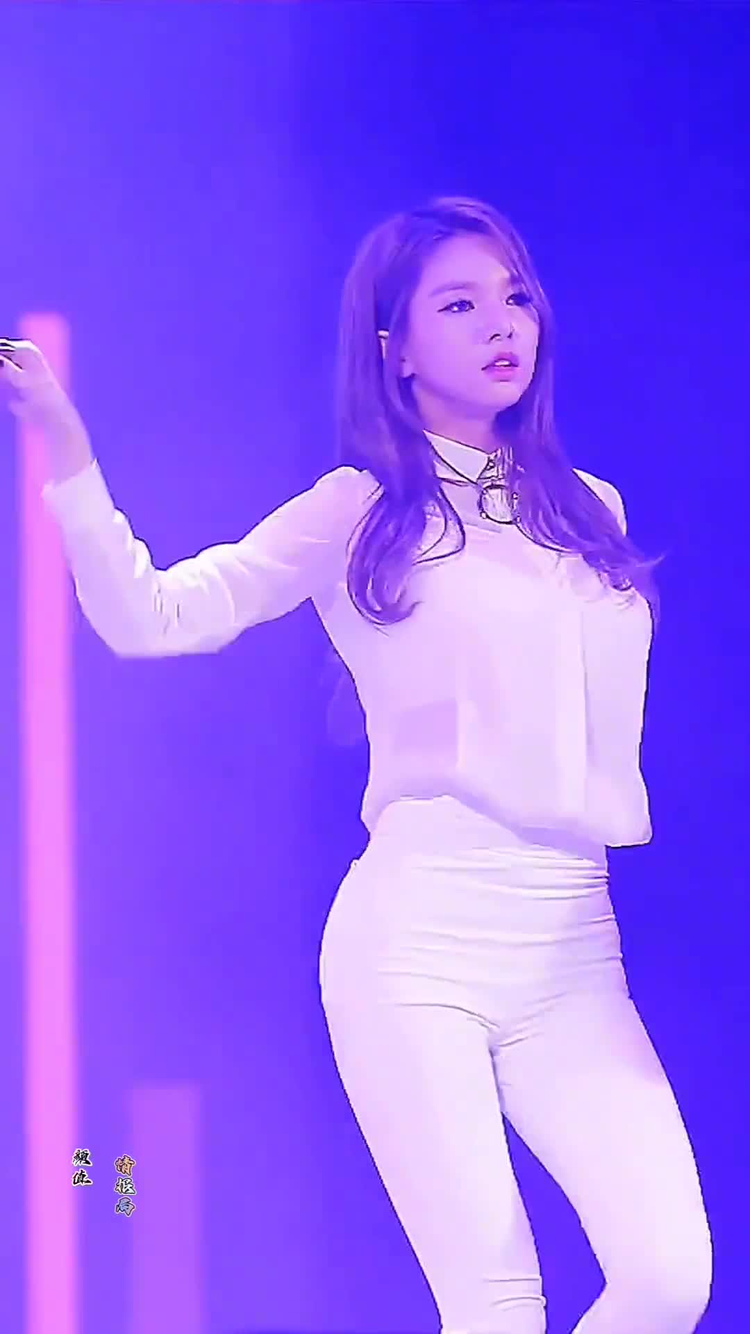 身材打个几分呢 一身透视白纱太美了#惊艳瞬间 #又美又飒 #金珍熙#大