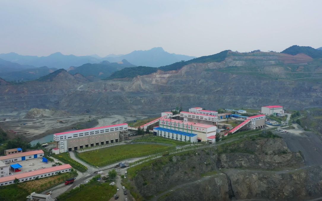 京城矿业铁尾矿制备砂石骨料的先行示范