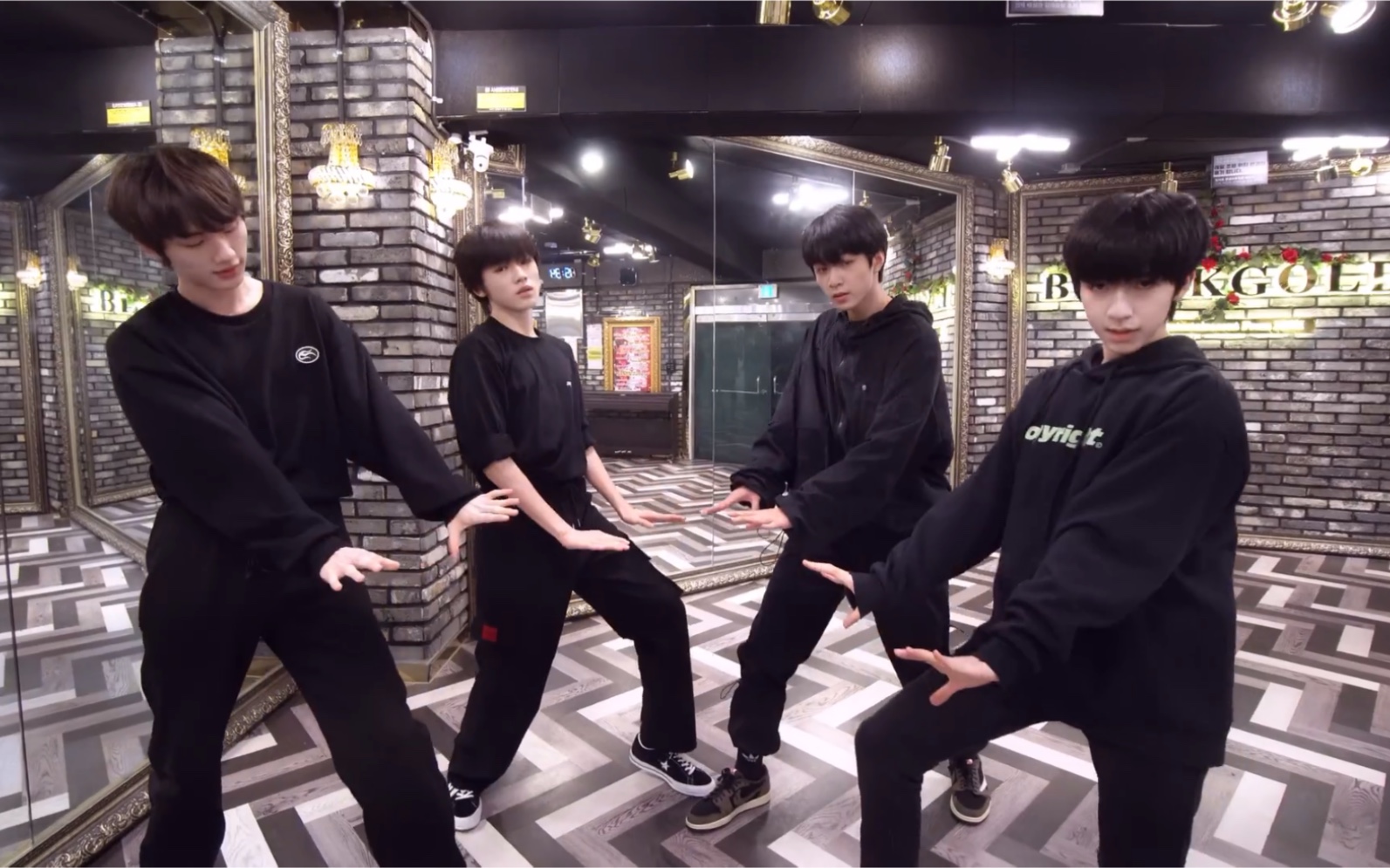 red velvet   psycho > i女团舞来了!