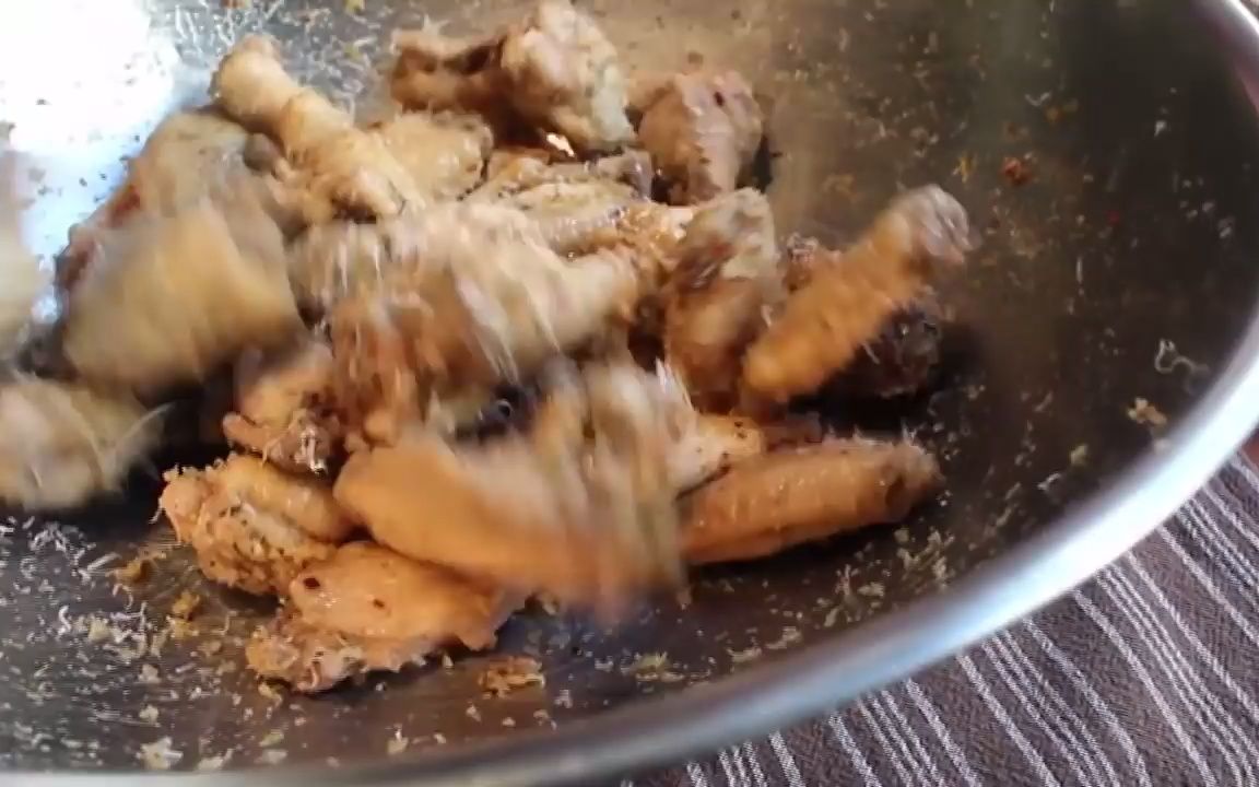 [图]Garlic Parm Hot Wings - Oven-Fried Chicken Wings with  - 奇迹影院www.mdjksq.com