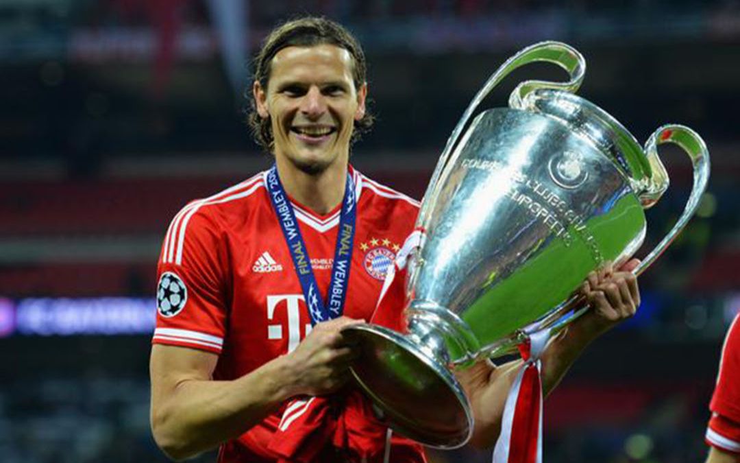 一脚踢爆足球的带刀铁卫 范比滕45岁生日快乐 #拜仁 #德甲